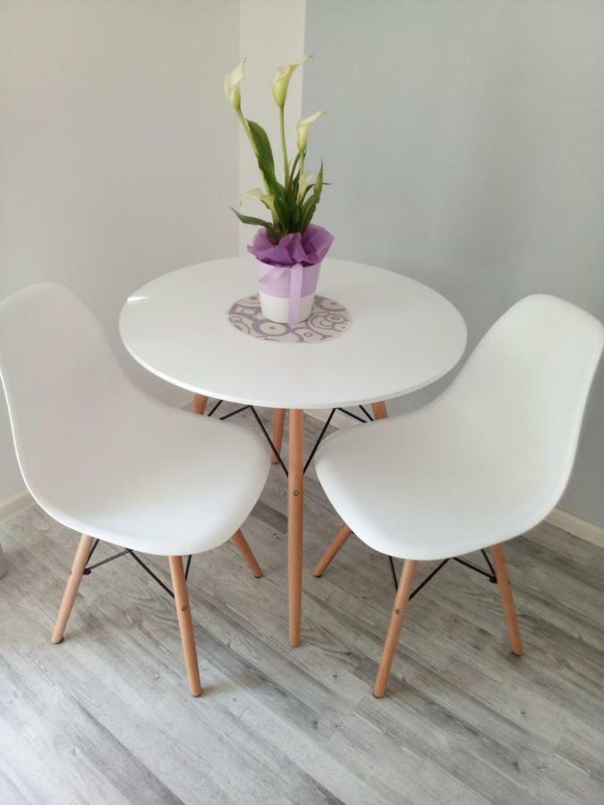 Apartment In Center